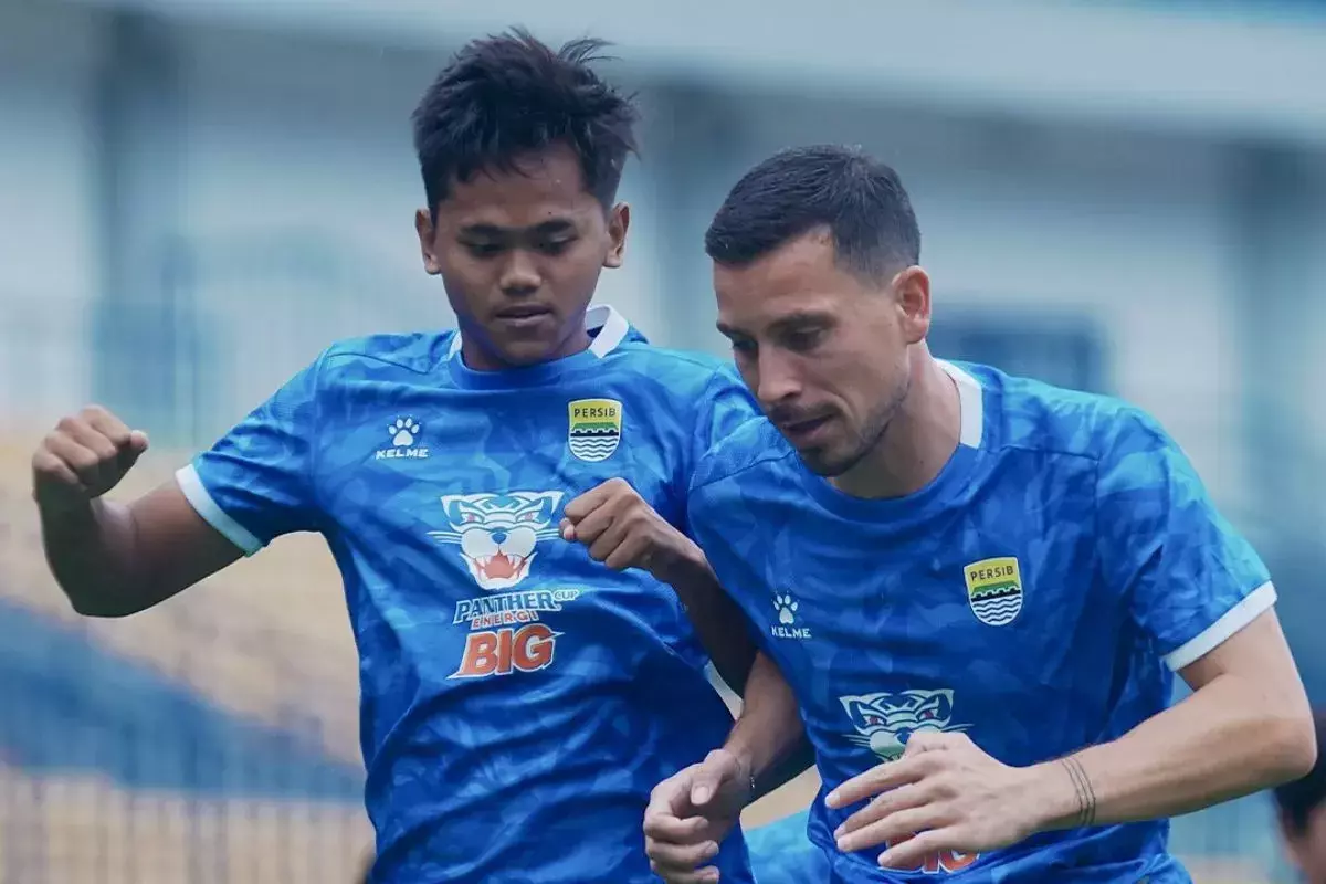 Gambar utama